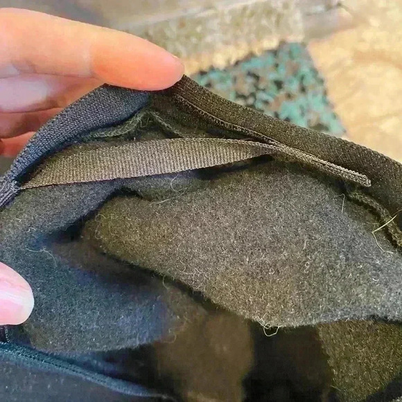 Uniqlo 100% Felted Wool Adjustable Rim Bucket Hat Unisex - Picture 6 of 7